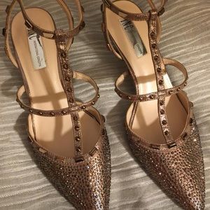 INC International Concepts Shoes - Inc. size 8.5 gold heels INC International Concepts Shoes - Inc. size 8.5 gold heels